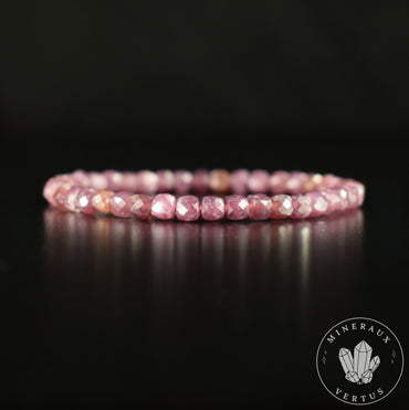 Bracelet Lépidolite Pourpre perles 4.5mm carrées facettées