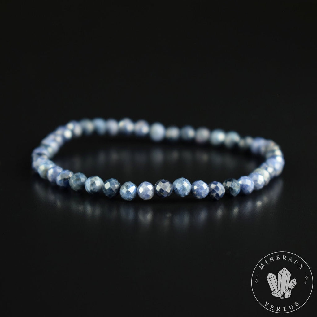 Bracelet fin Saphir bleu AA perles 4mm rondes facettées - Protection - Compréhension - Pouvoir