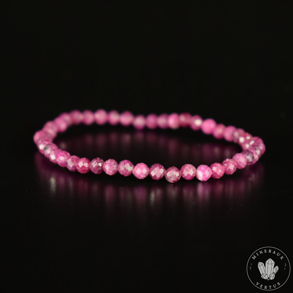 Bracelet Rubis Myanmar perles 4mm rondes facettées couleur vive - Pensée positive - Entretien - Stabilité - cadeau idéal pour elle