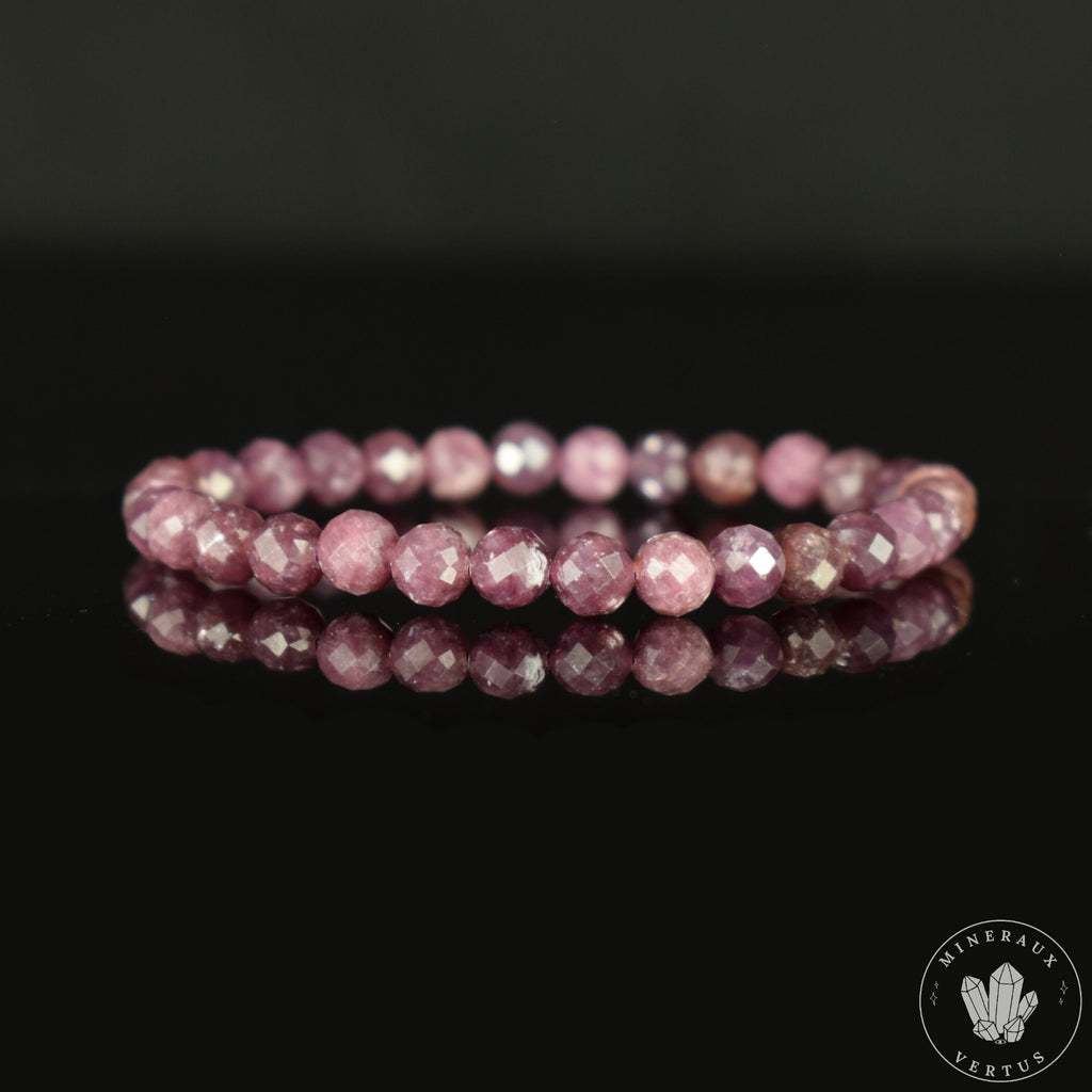 Bracelet Lépidolite Pourpre perles rondes facettées 6.5mm grade AA