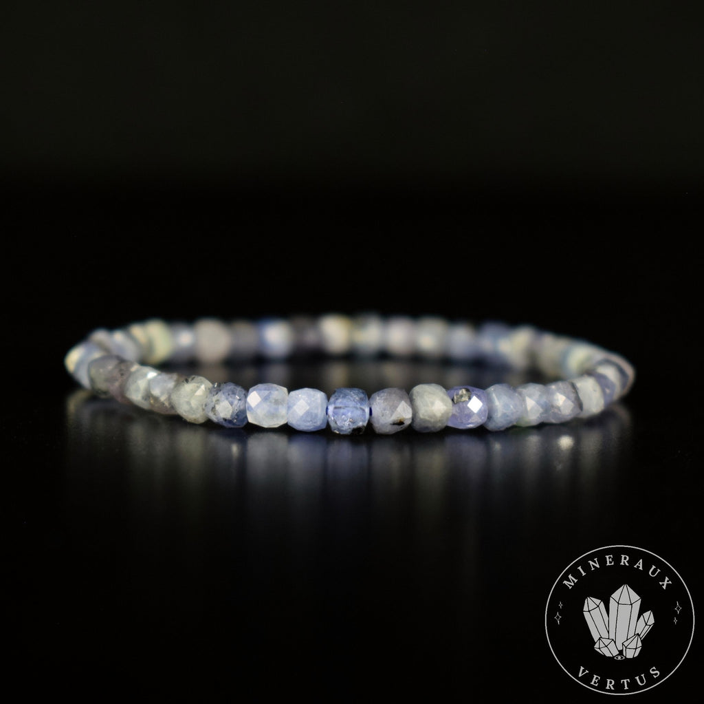 Bracelet Tanzanite bleu perles 4mm carrées facettées qualité simple - Révélation - Amplification - Dons