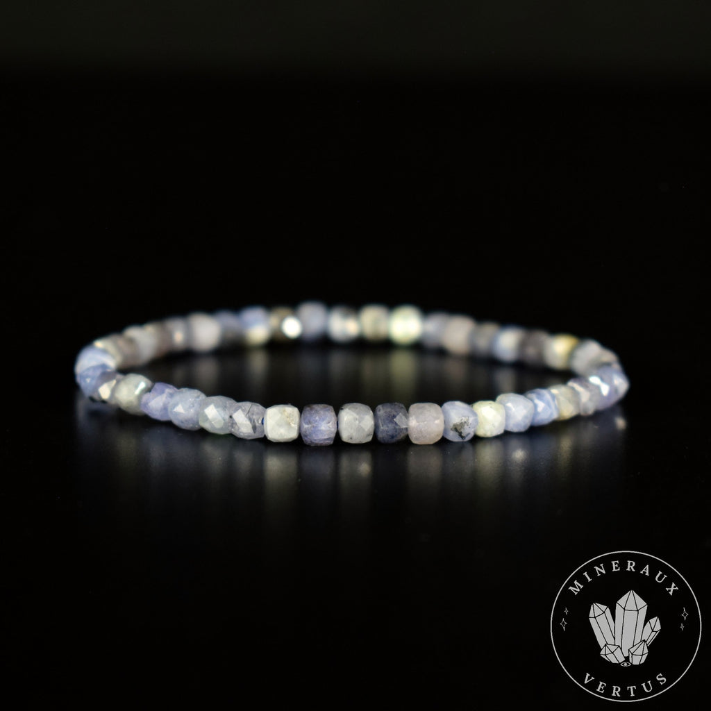 Bracelet Tanzanite bleu perles 4mm carrées facettées qualité simple - Révélation - Amplification - Dons