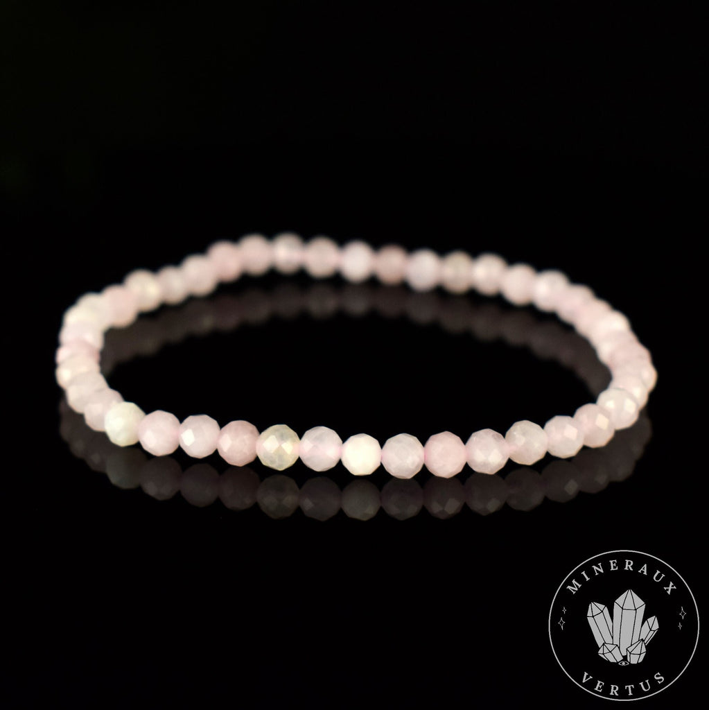 Bracelet Quartz rose AA perles 4mm rondes facettées de Madagascar - Favorise l'Amour - Emotion - Libération