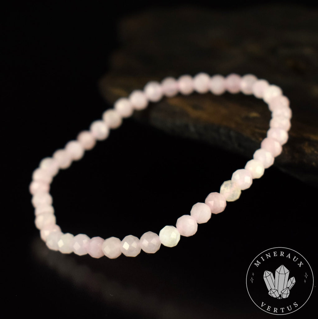 Bracelet Quartz rose AA perles 4mm rondes facettées de Madagascar - Favorise l'Amour - Emotion - Libération