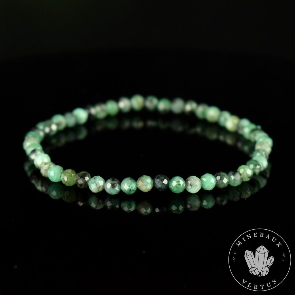 Bracelet Emeraude du Brésil A perles 4mm rondes facettées - Calme - Purification - Harmonie