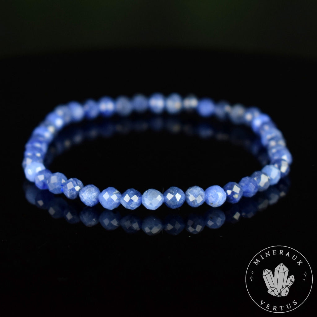 Bracelet Sodalite Naturelle Facettée 4mm – Bracelet Bleu Élégant – Pierre Fine Véritable – Bijou Minimaliste Bohème - Méditation - Paix