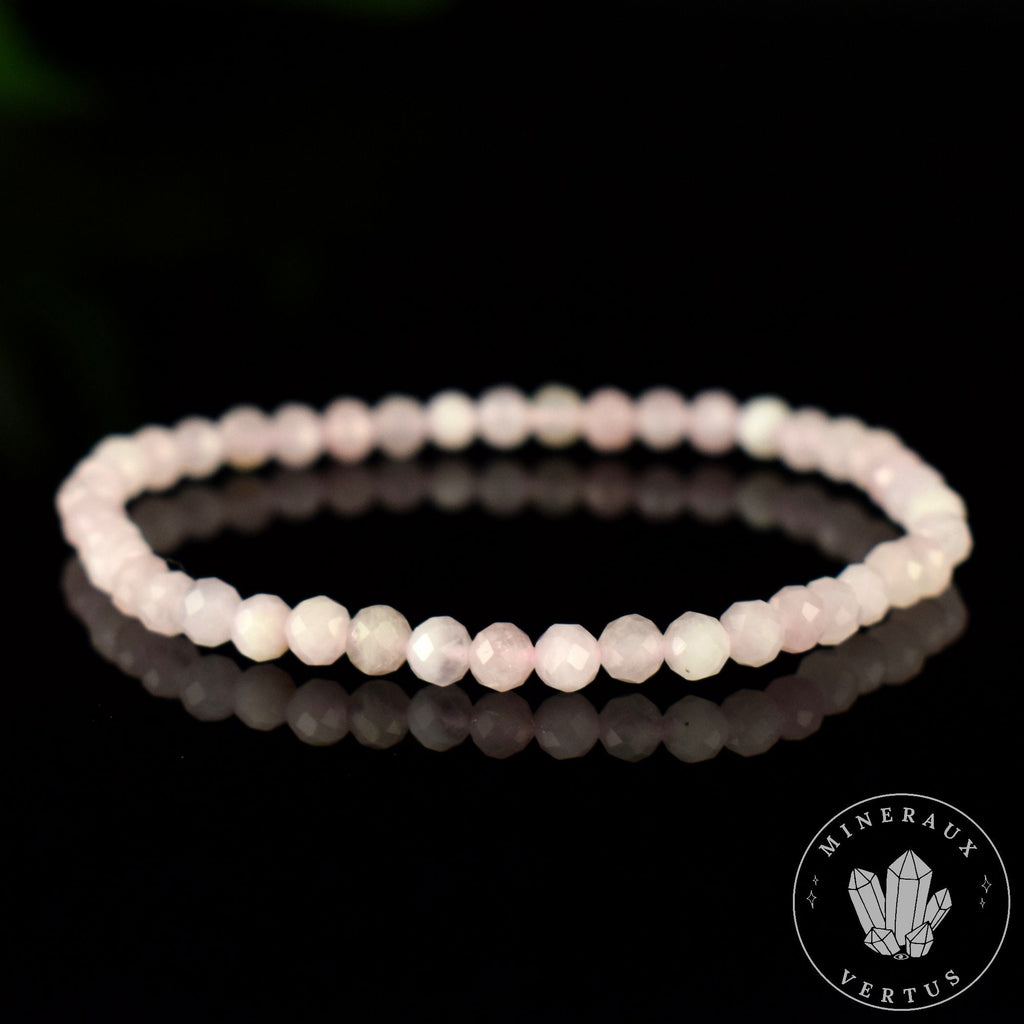 Bracelet Quartz rose AA perles 4mm rondes facettées de Madagascar - Favorise l'Amour - Emotion - Libération