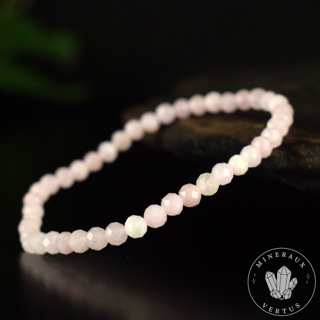 Bracelet Quartz rose AA perles 4mm rondes facettées de Madagascar - Favorise l'Amour - Emotion - Libération