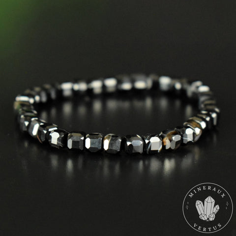 Bracelet Onyx Agate Noire perles 5mm carrées facettées régulières - Calme - Apaisement - Ancrage