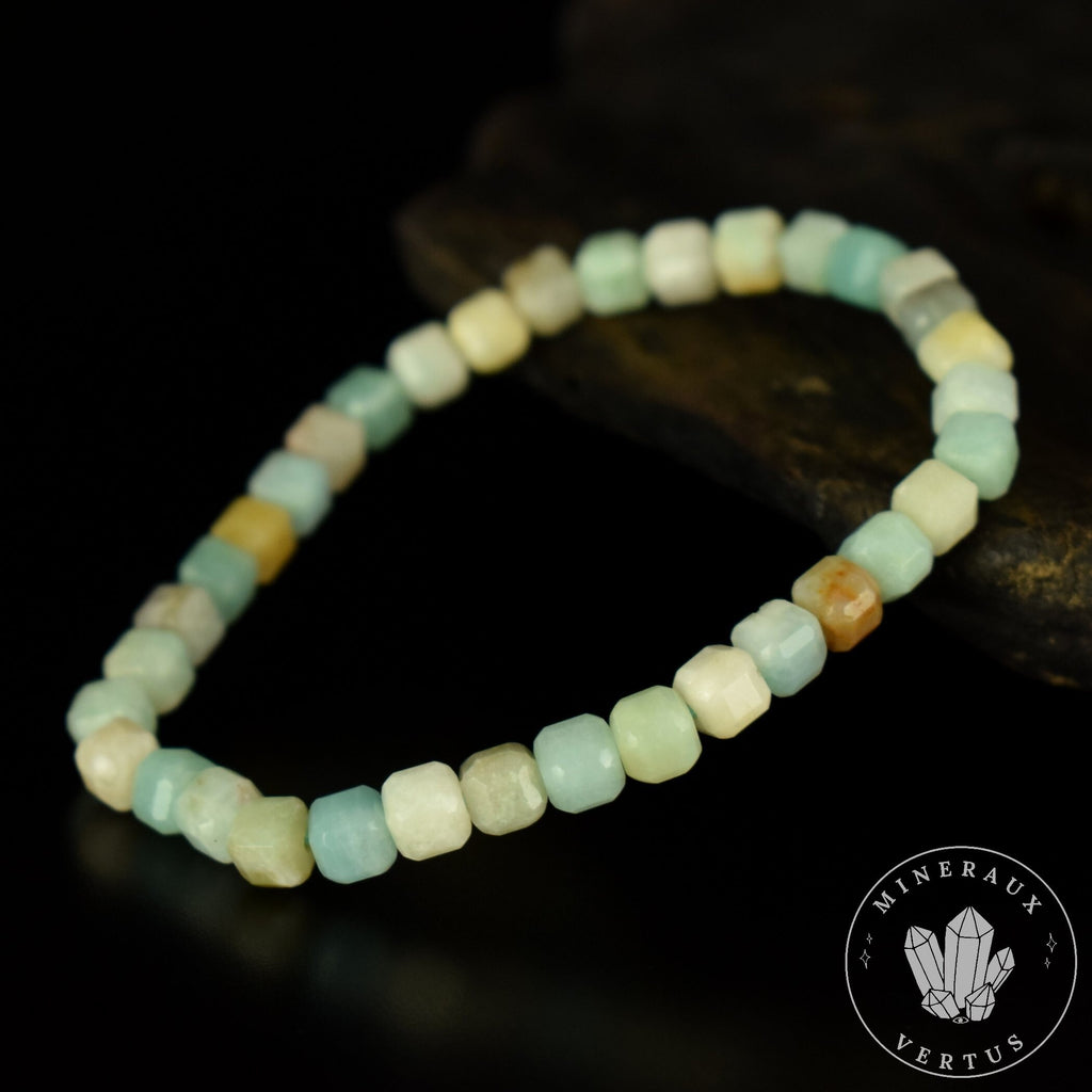 Bracelet Amazonite perles carrées 5mm à facettes régulières - Stimulation - Communication - Mémoire