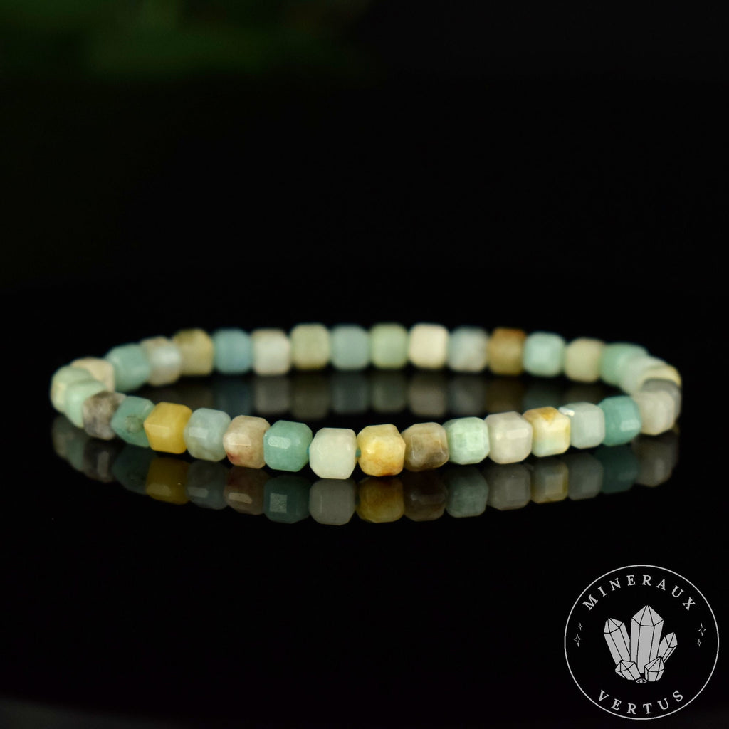 Bracelet Amazonite perles carrées 5mm à facettes régulières - Stimulation - Communication - Mémoire