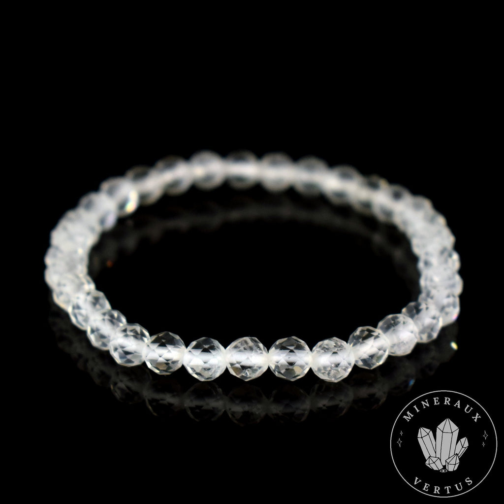 Bracelet Cristal de Roche perles 6mm rondes facettées grade AA