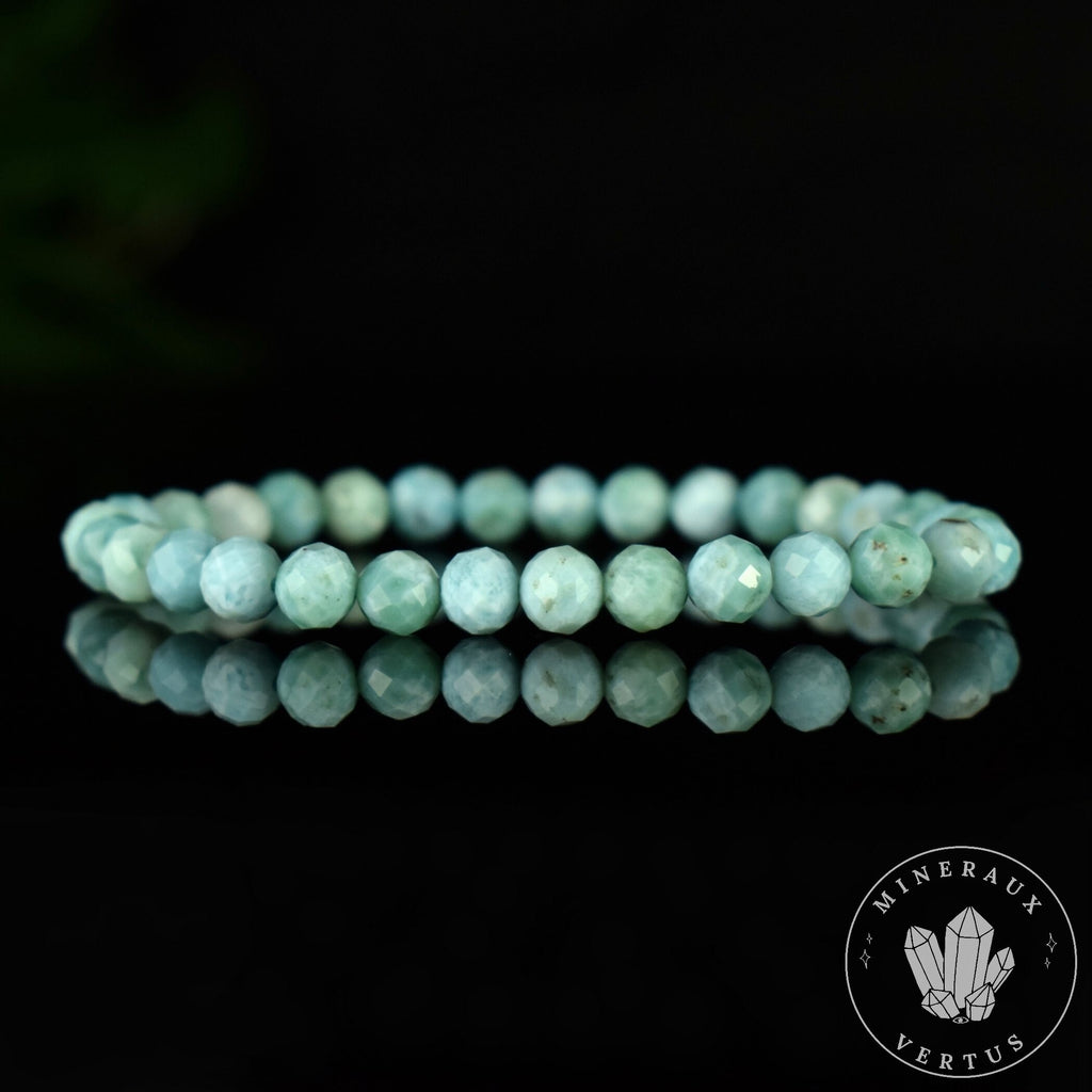 Bracelet Larimar perles 6mm rondes facettées AA
