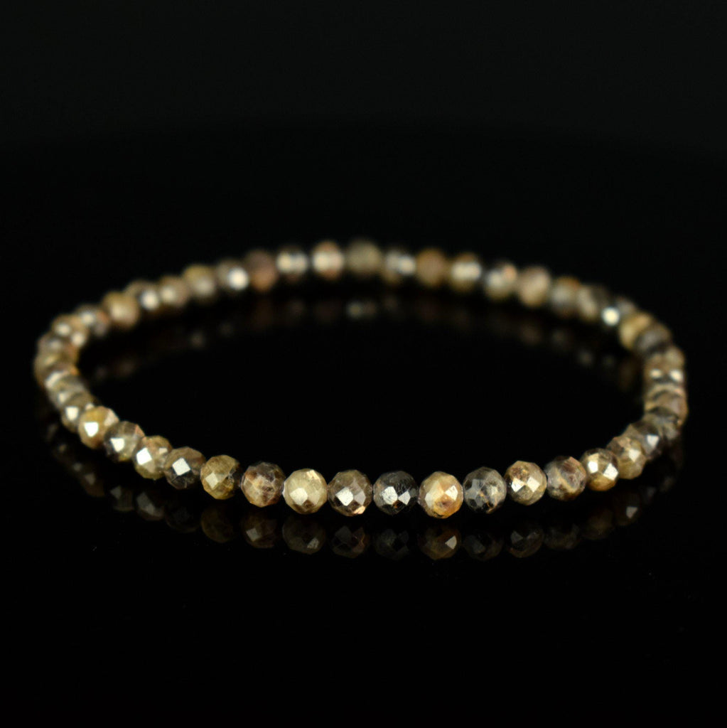 Bracelet Saphir Chocolat Etoilé doré 4mm perles rondes facettées AA - Richesse - Pouvoir - Santé
