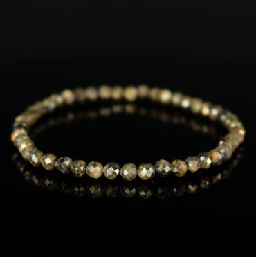 Bracelet Saphir Chocolat Etoilé doré 4mm perles rondes facettées AA - Richesse - Pouvoir - Santé