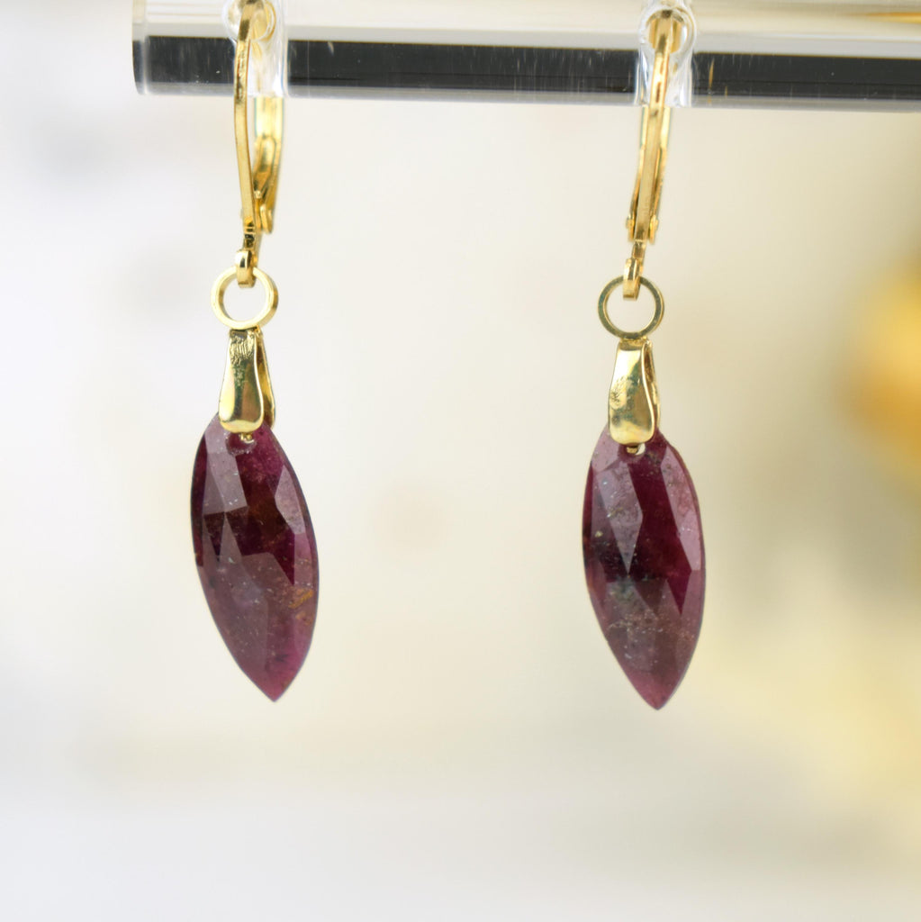 Boucles Oreilles Rubis – Pensée positive - Entretien - Stabilité – Bijou Élégant Minimaliste – Gemstone Drop Earrings #41
