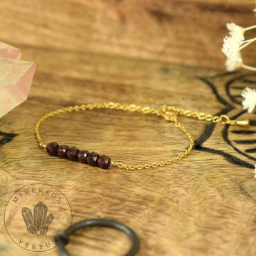 Bracelet Grenat Rouge Almandin , Bracelet femme , Grenat Rouge Almandin AAA , cadeau Saint Valentin - Initiation - Stimulation - Eclat