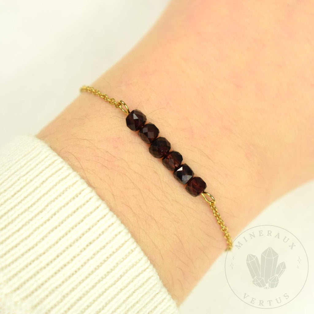 Bracelet Grenat Rouge Almandin , Bracelet femme , Grenat Rouge Almandin AAA , cadeau Saint Valentin - Initiation - Stimulation - Eclat