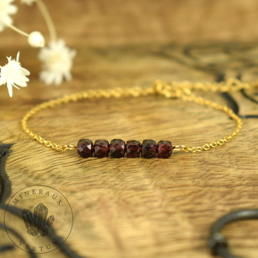 Bracelet Grenat Rouge Almandin , Bracelet femme , Grenat Rouge Almandin AAA , cadeau Saint Valentin - Initiation - Stimulation - Eclat