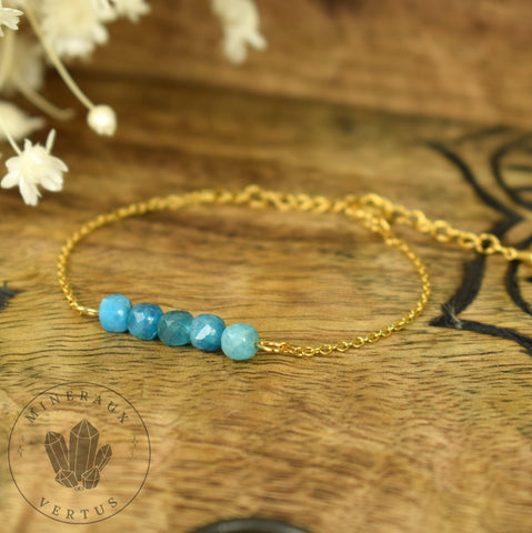 Bracelet Apatite Bleue, Bracelet minimaliste, Bracelet délicat en perles pierre naturelle