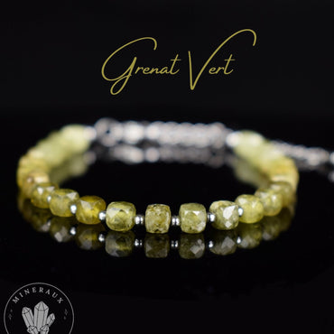 Bracelet Grenat Grossulaire Vert Andradite AA perles carrées à facettes 4mm chaine argent - Fertilité - Vitalité - Créativité