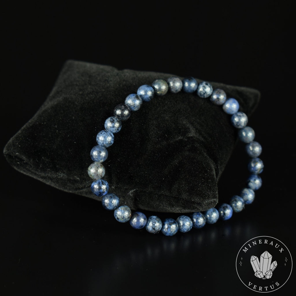 Bracelet Dumortiérite de Madagascar perles rondes 6mm AAA