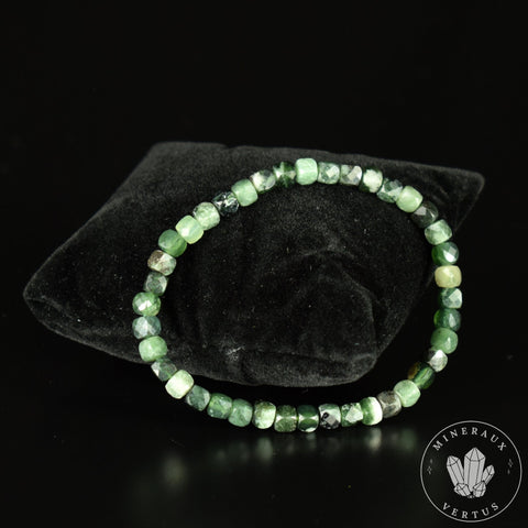 Bracelet Bowenite new jade AA cubes à facettes 4.5mm - Amour - Confiance en Soi - Anti Stress