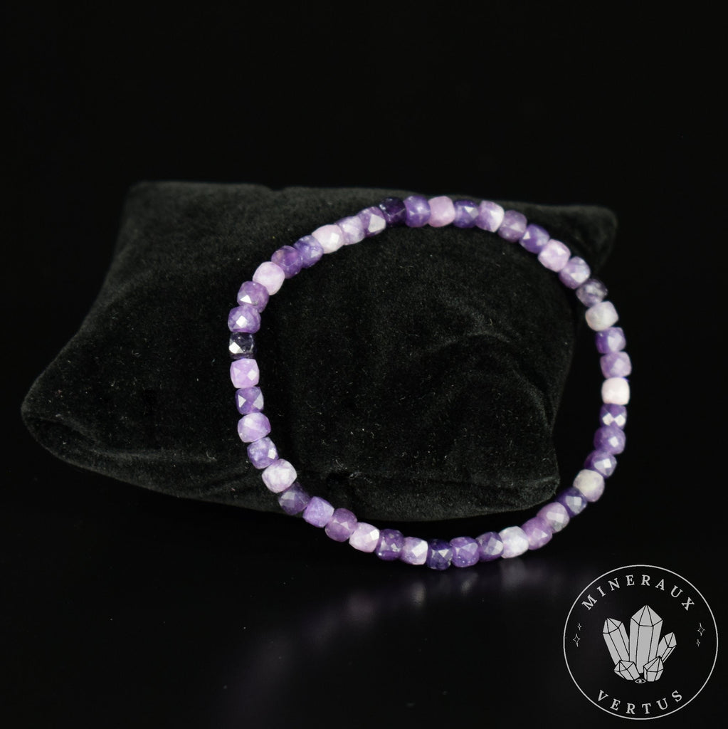 Bracelet Lépidolite Violette AA perles carrées facettées 4mm - Accomplissement - Sécurité - Instinct